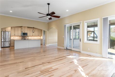 38 Chantilly Drive Asheville NC 28804