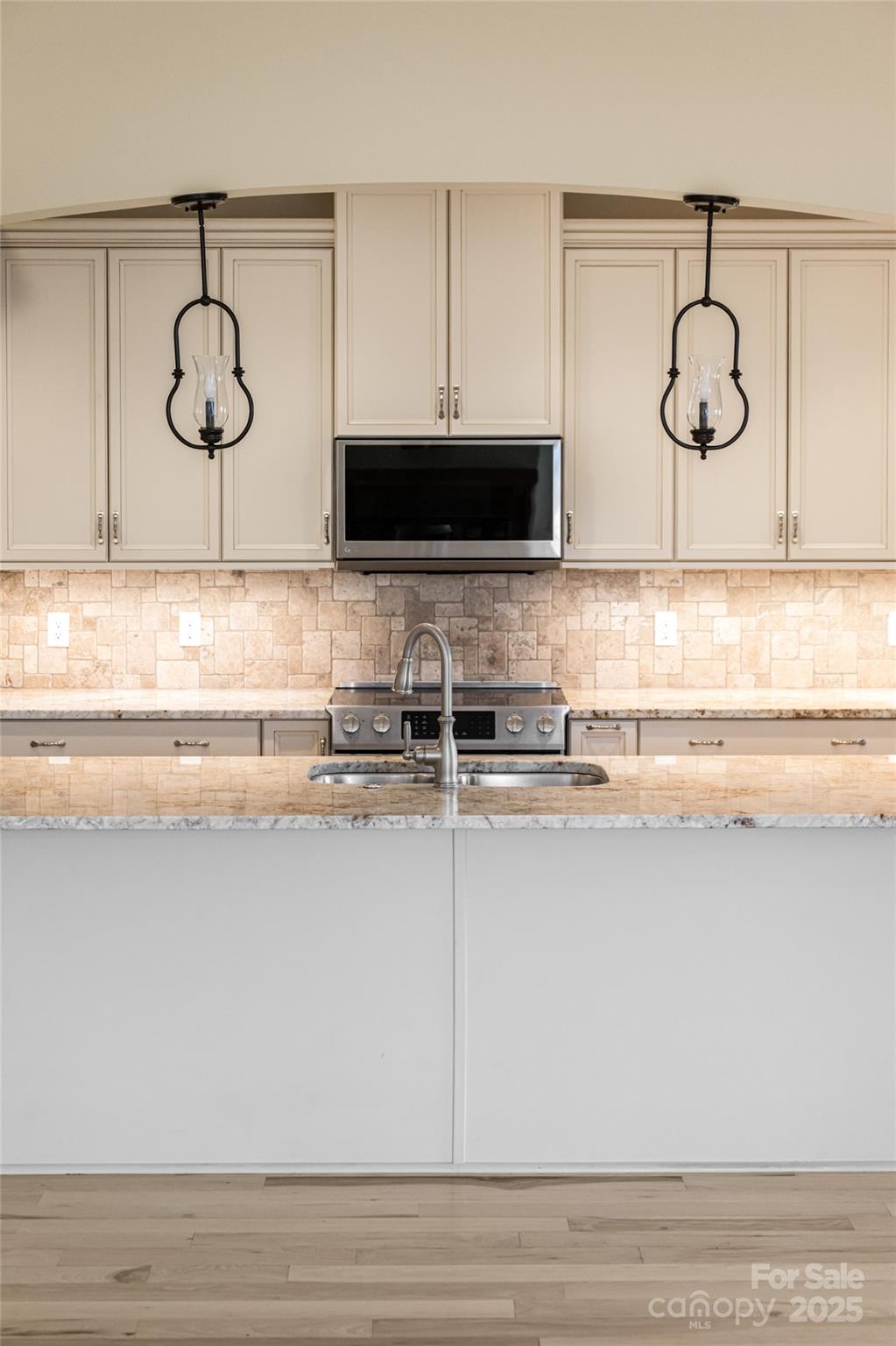 38 Chantilly Drive Asheville NC 28804