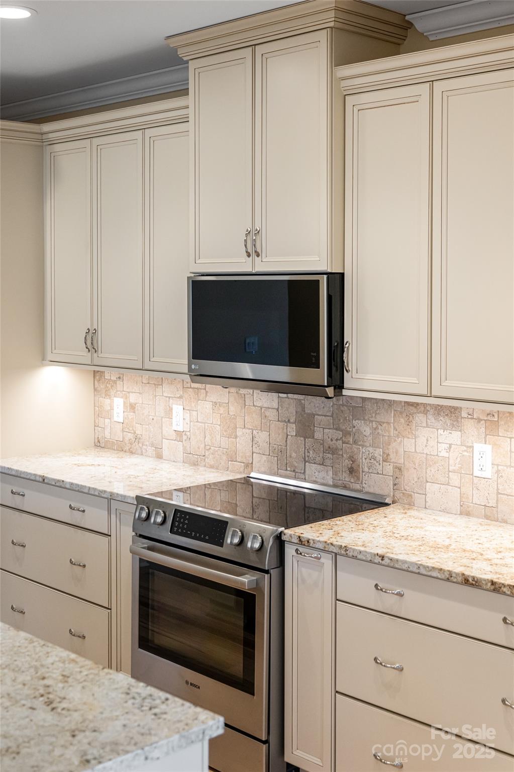 38 Chantilly Drive Asheville NC 28804