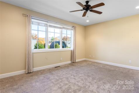 38 Chantilly Drive Asheville NC 28804