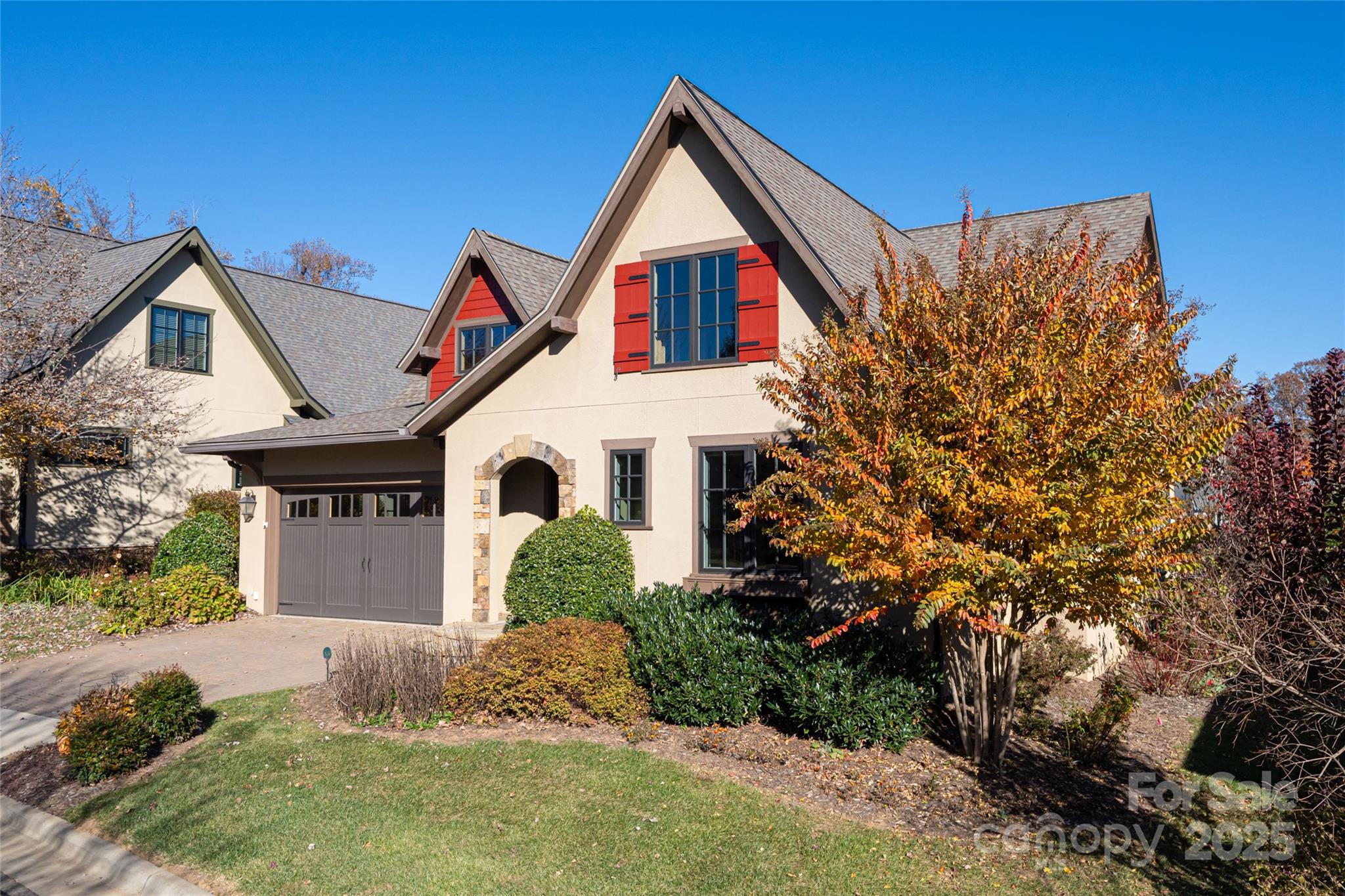 38 Chantilly Drive Asheville NC 28804