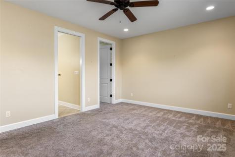 38 Chantilly Drive Asheville NC 28804