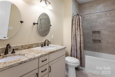 38 Chantilly Drive Asheville NC 28804