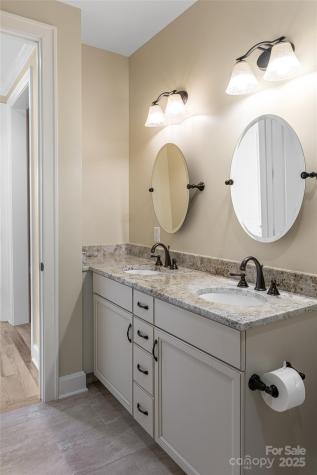 38 Chantilly Drive Asheville NC 28804