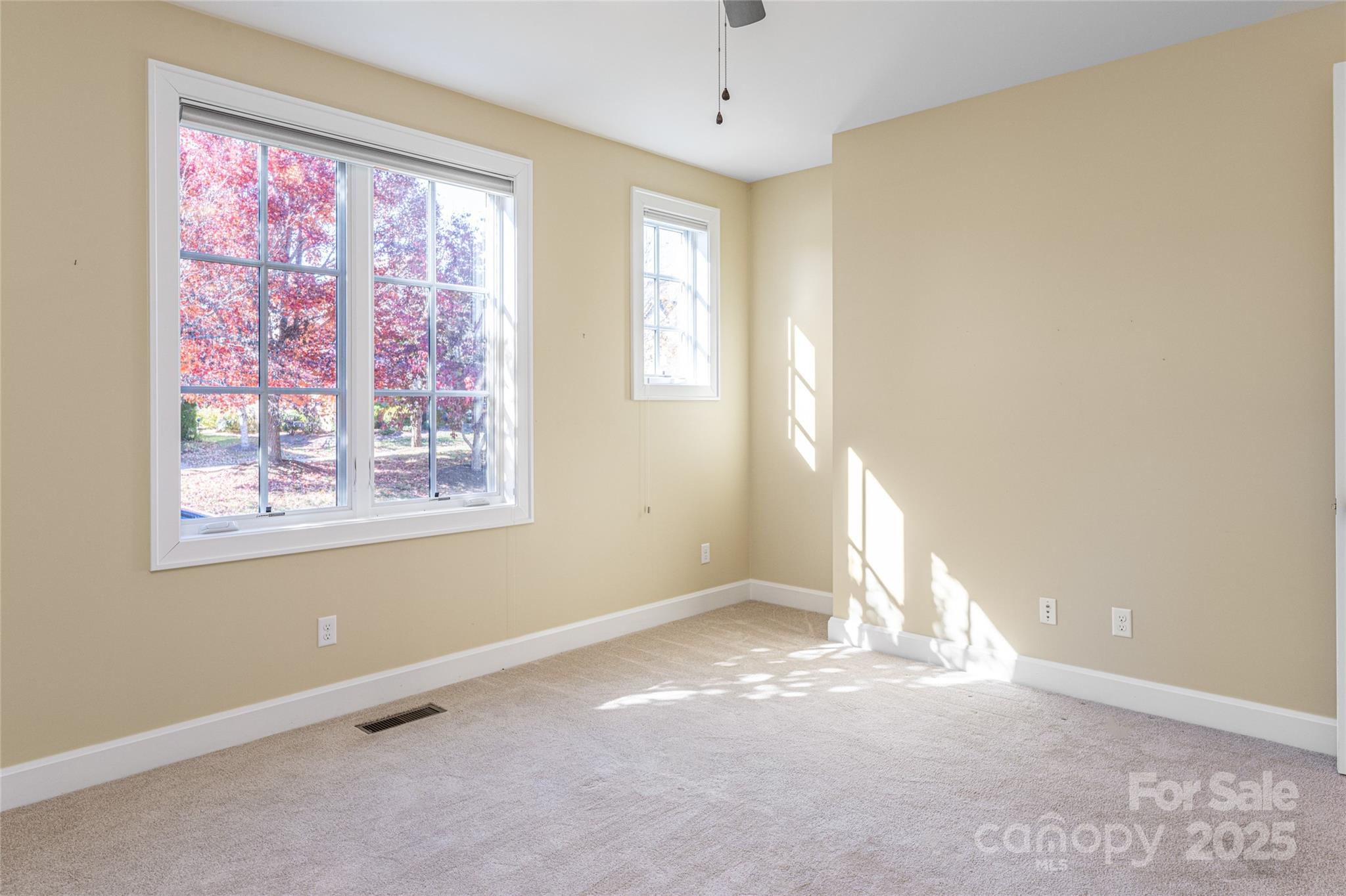 38 Chantilly Drive Asheville NC 28804