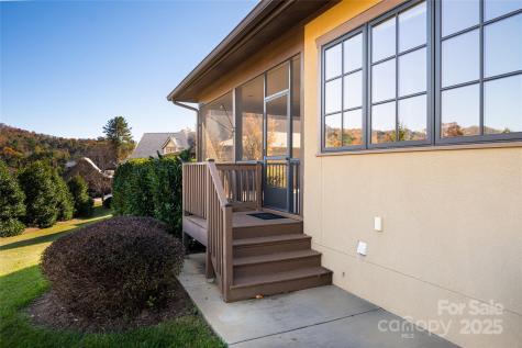 38 Chantilly Drive Asheville NC 28804