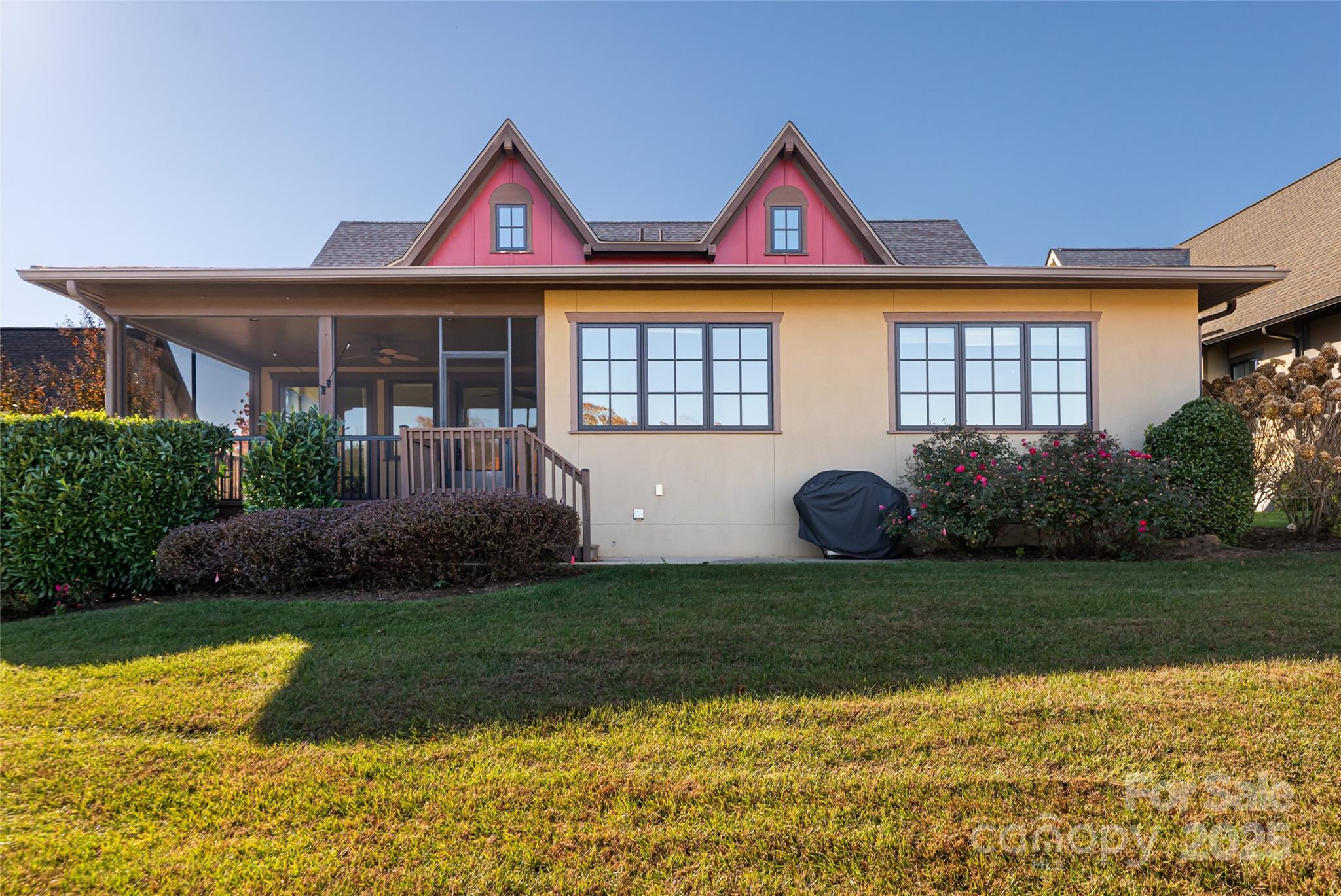 38 Chantilly Drive Asheville NC 28804