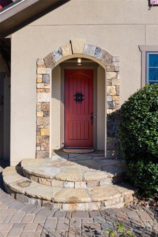 38 Chantilly Drive Asheville NC 28804