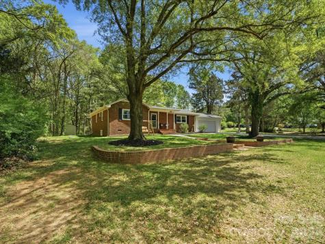 7836 Van Wyck Road Lancaster SC 29720