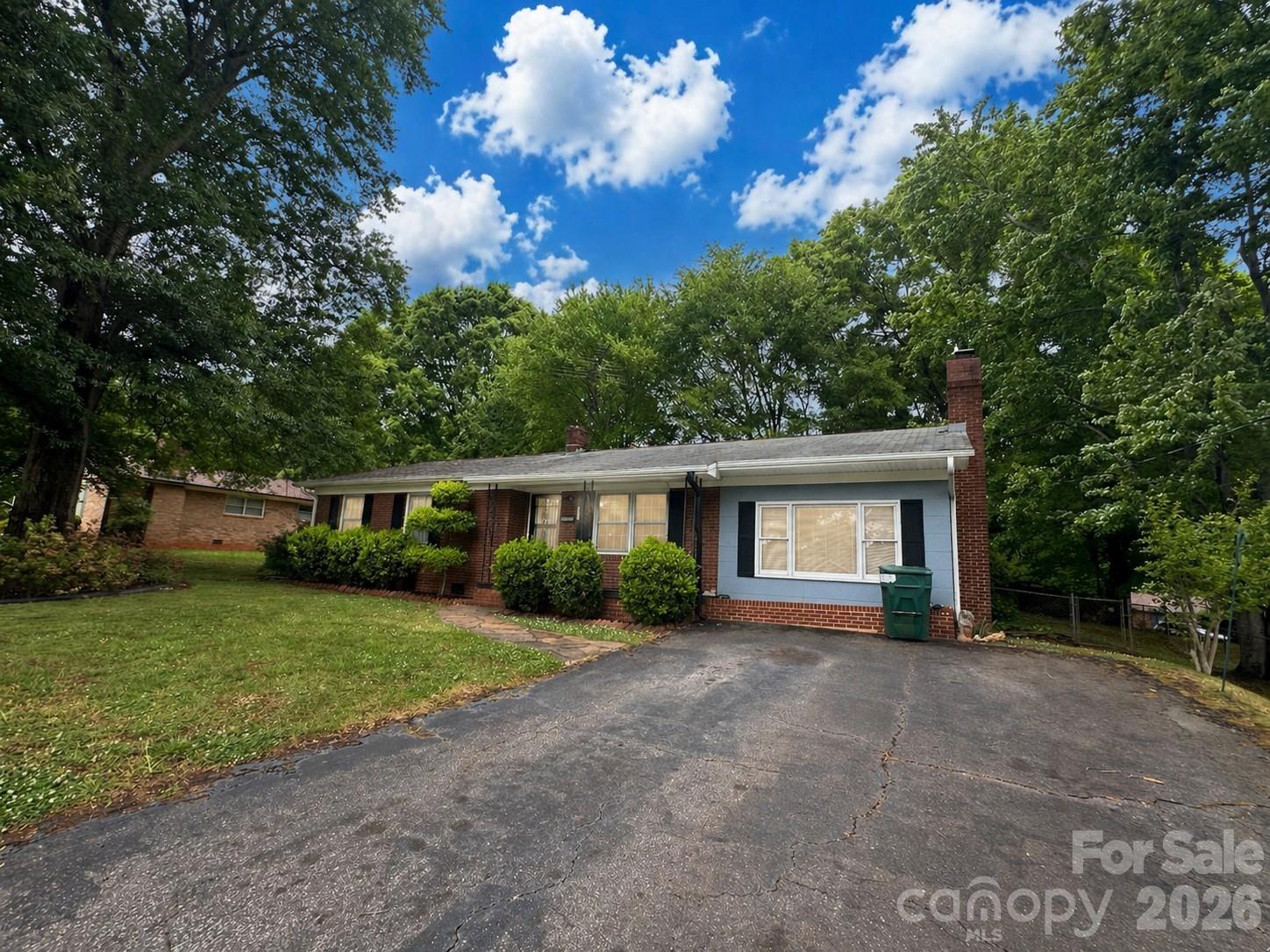 406 E L Street Newton NC 28658