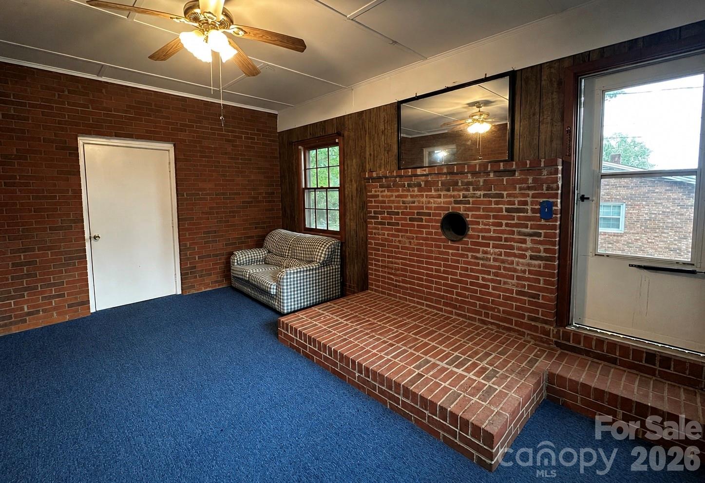 406 E L Street Newton NC 28658