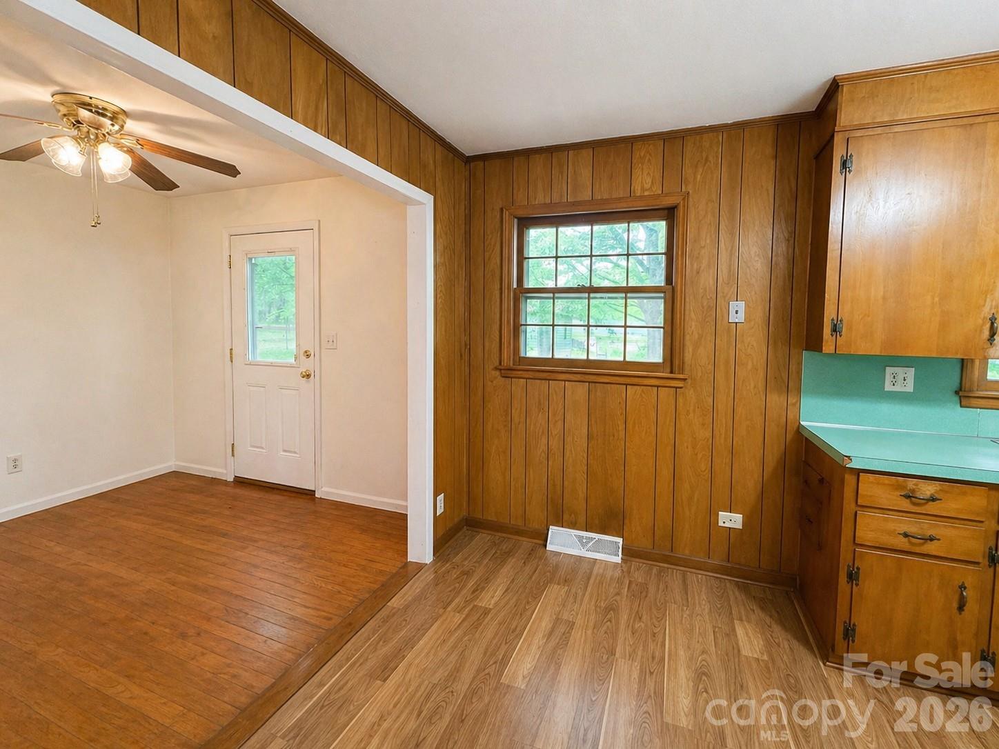 406 E L Street Newton NC 28658