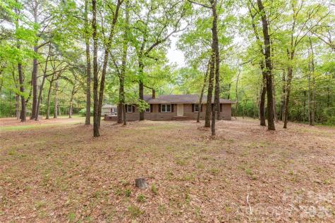 1224 Loop Road Hookerton NC 28538
