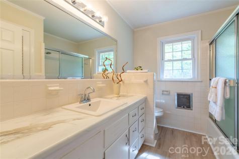 1224 Loop Road Hookerton NC 28538