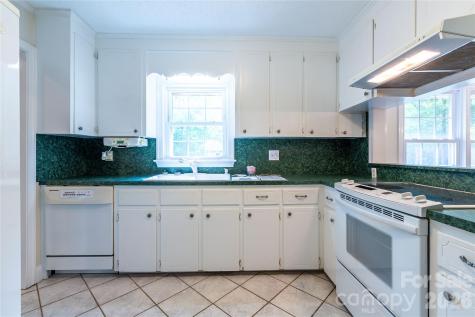 1224 Loop Road Hookerton NC 28538