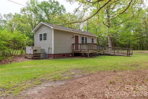 1224 Loop Road Hookerton NC 28538