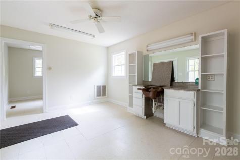1224 Loop Road Hookerton NC 28538