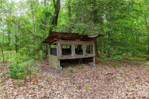 1224 Loop Road Hookerton NC 28538
