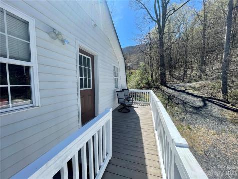 195 Trinity Lane Jefferson NC 28640