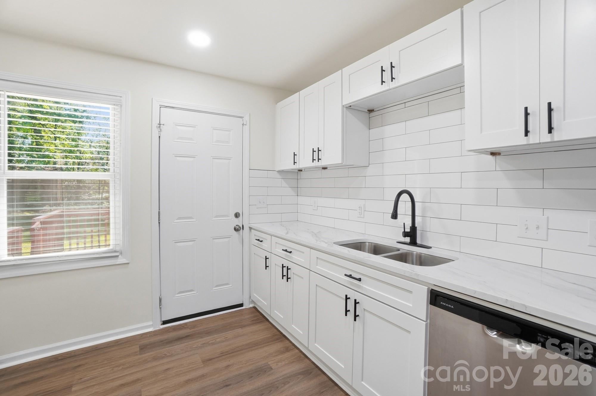 6608 Rosecran Drive Charlotte NC 28215