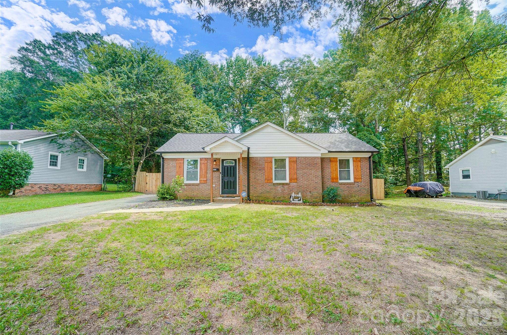 6608 Rosecran Drive Charlotte NC 28215