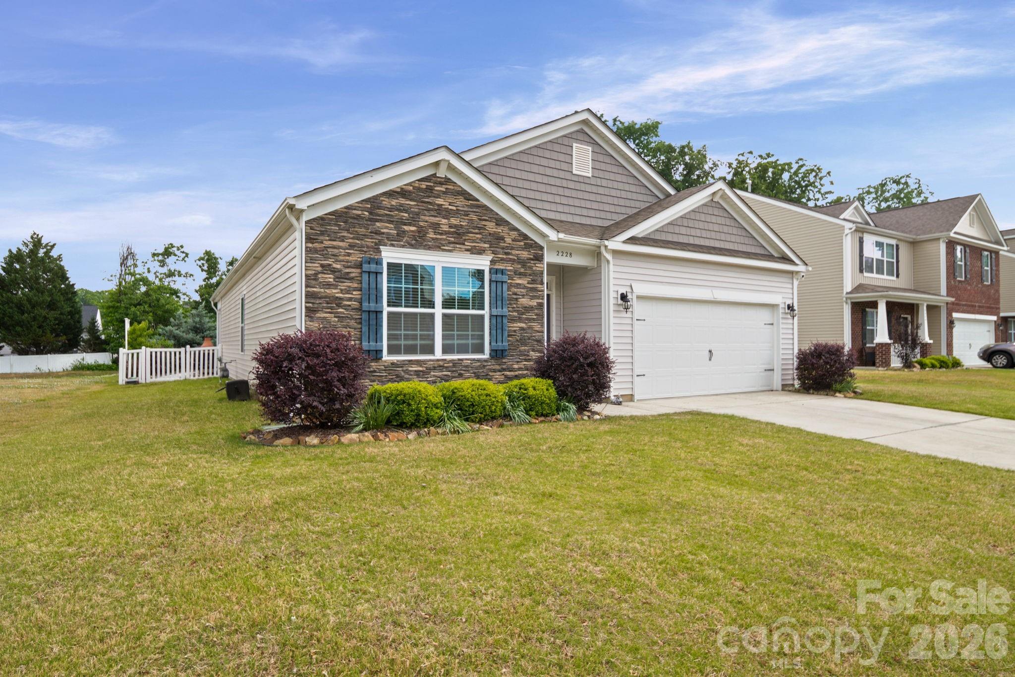 2228 Apple Glen Lane Charlotte NC 28269