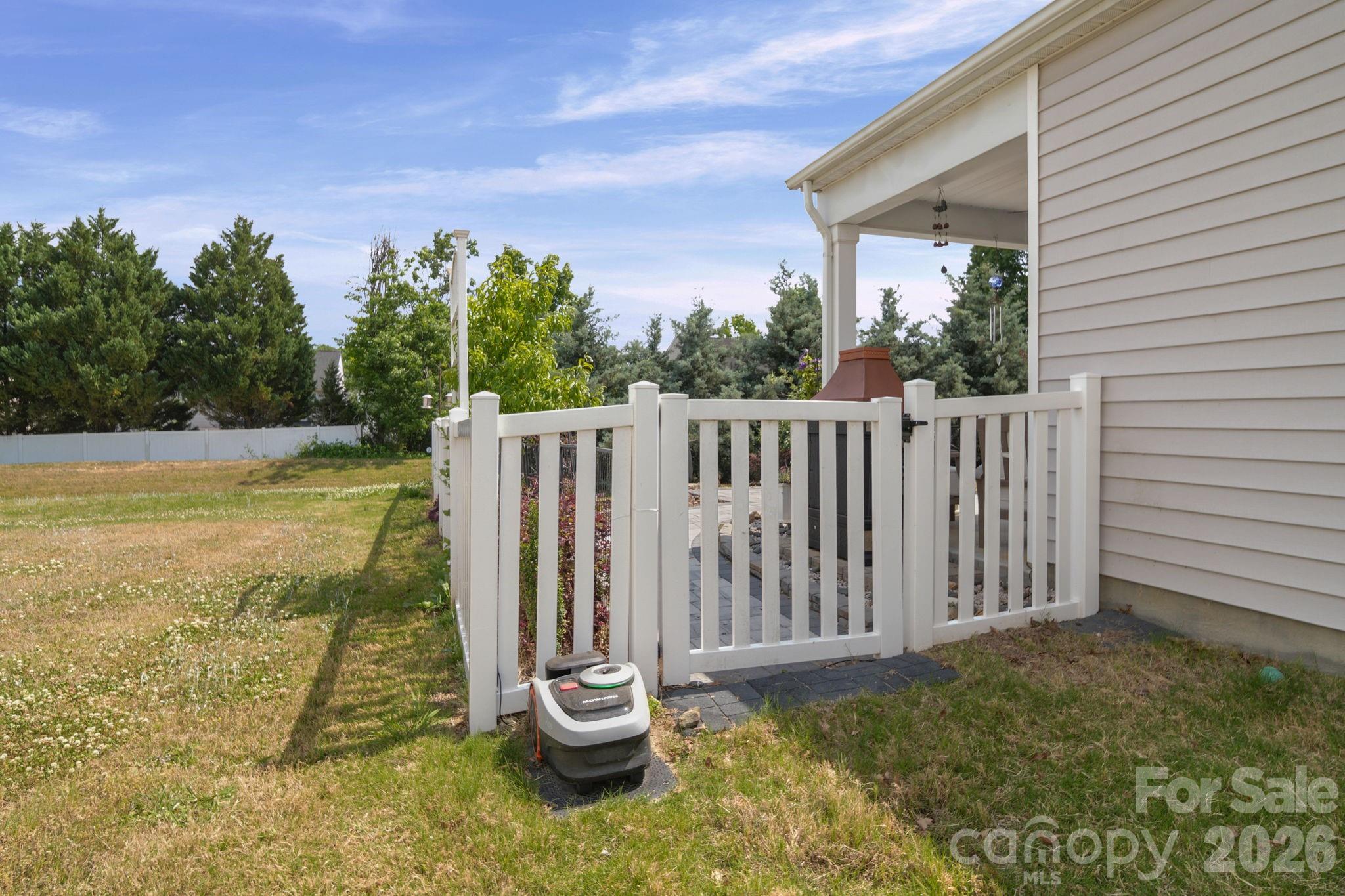 2228 Apple Glen Lane Charlotte NC 28269
