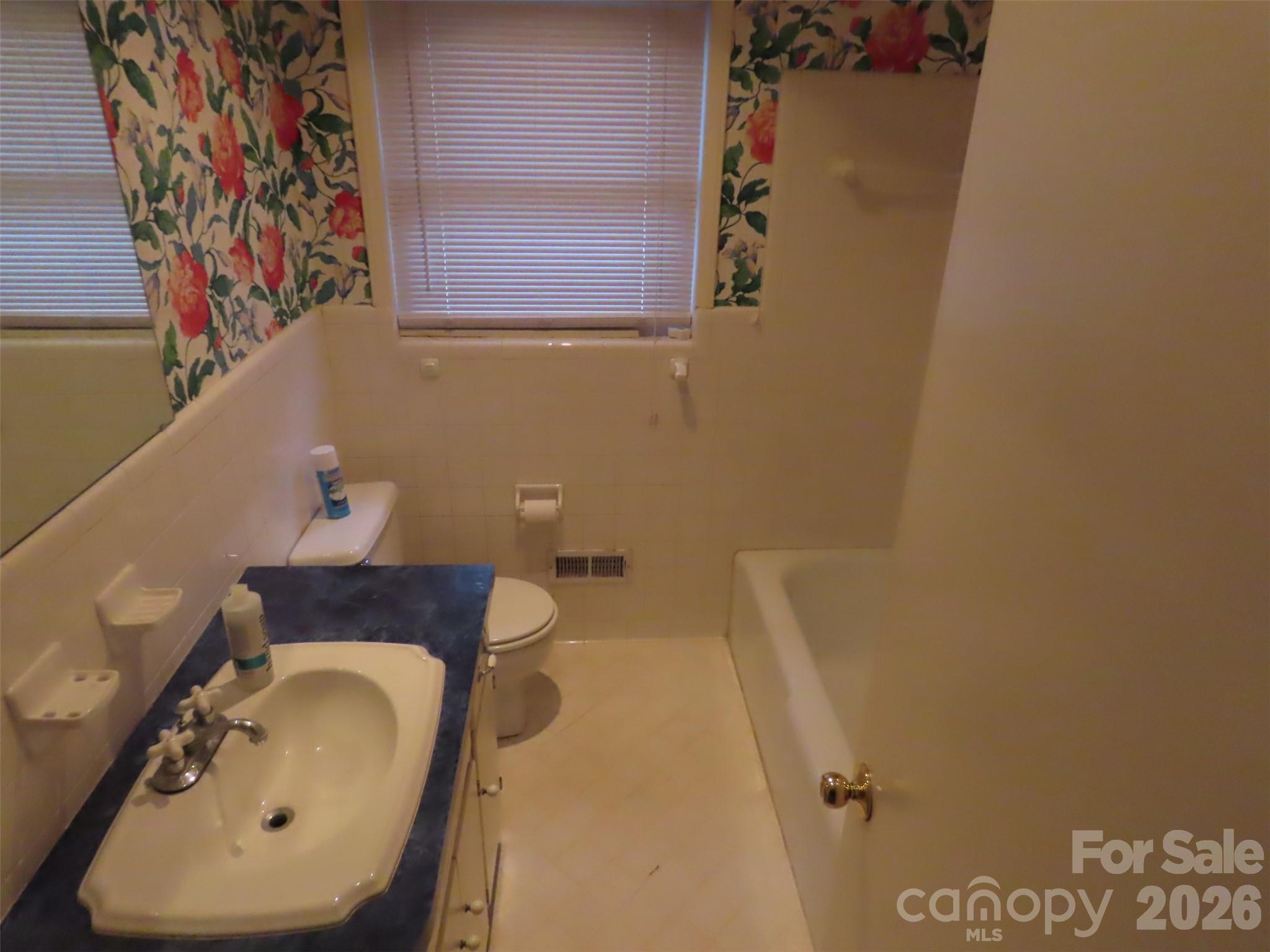 7636 Michael Drive Charlotte NC 28215
