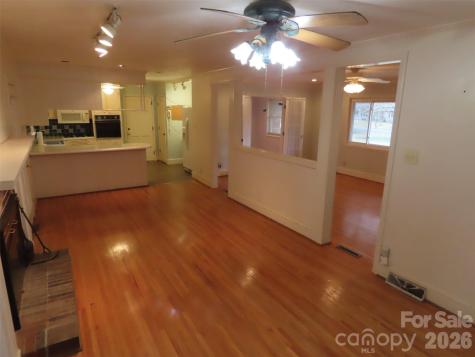 7636 Michael Drive Charlotte NC 28215