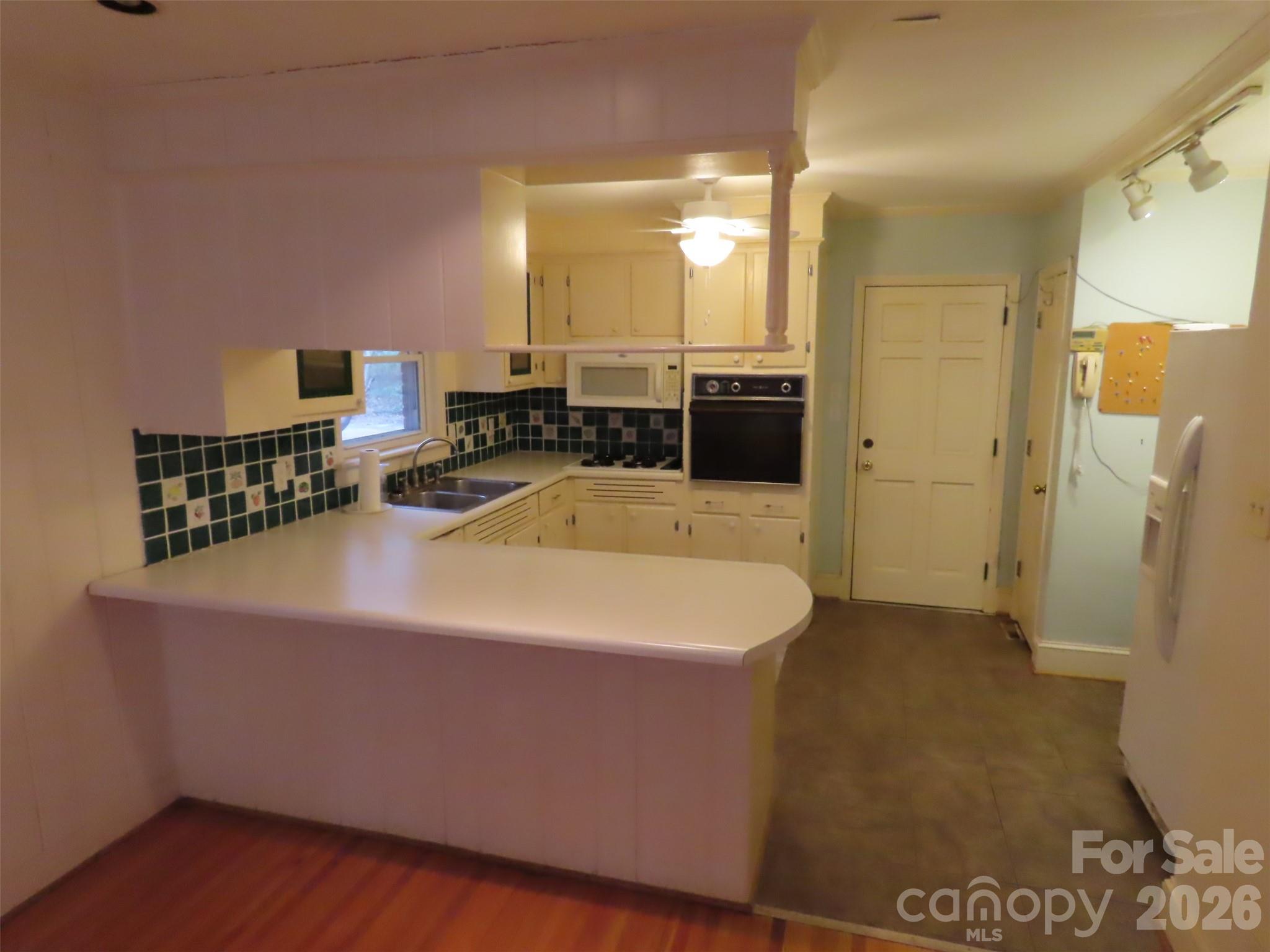 7636 Michael Drive Charlotte NC 28215
