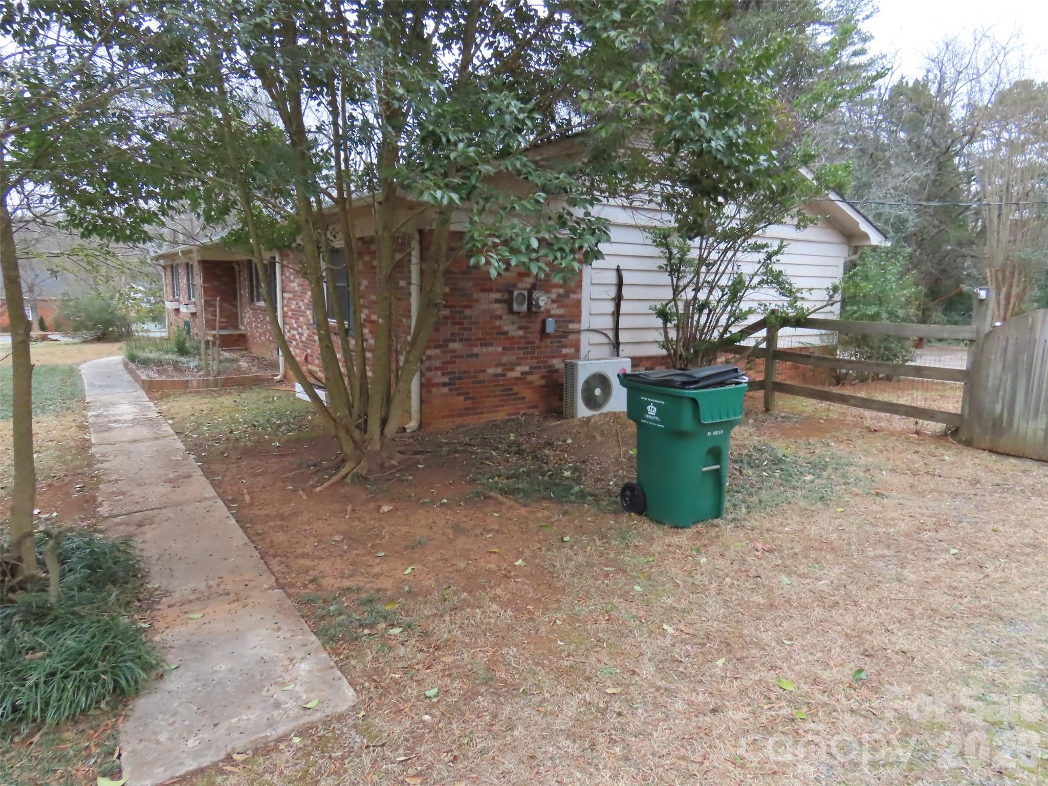 7636 Michael Drive Charlotte NC 28215