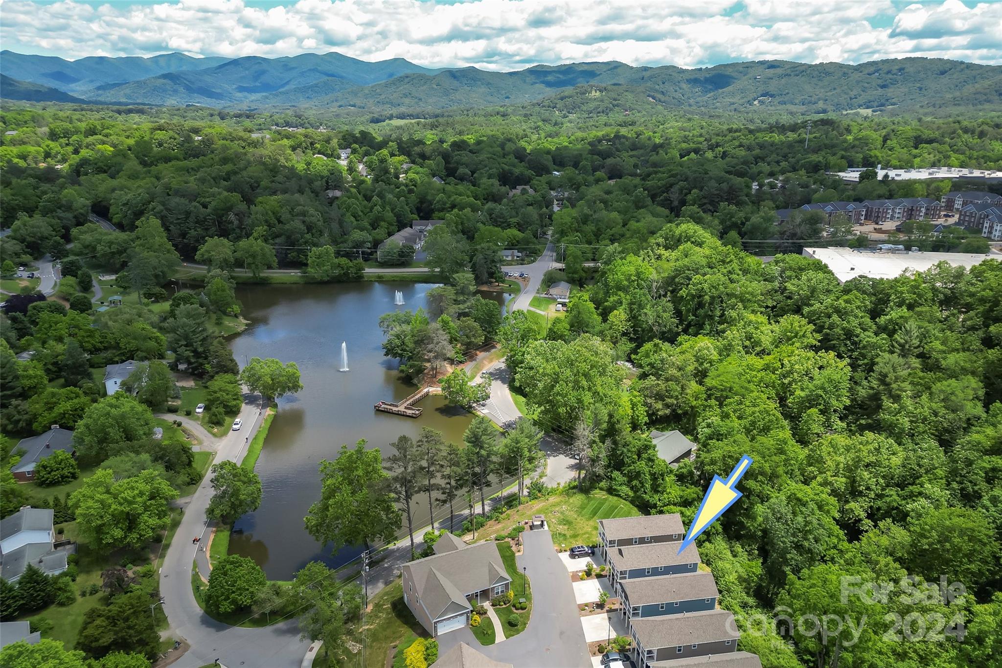 27 Water Pointe Way Weaverville NC 28787