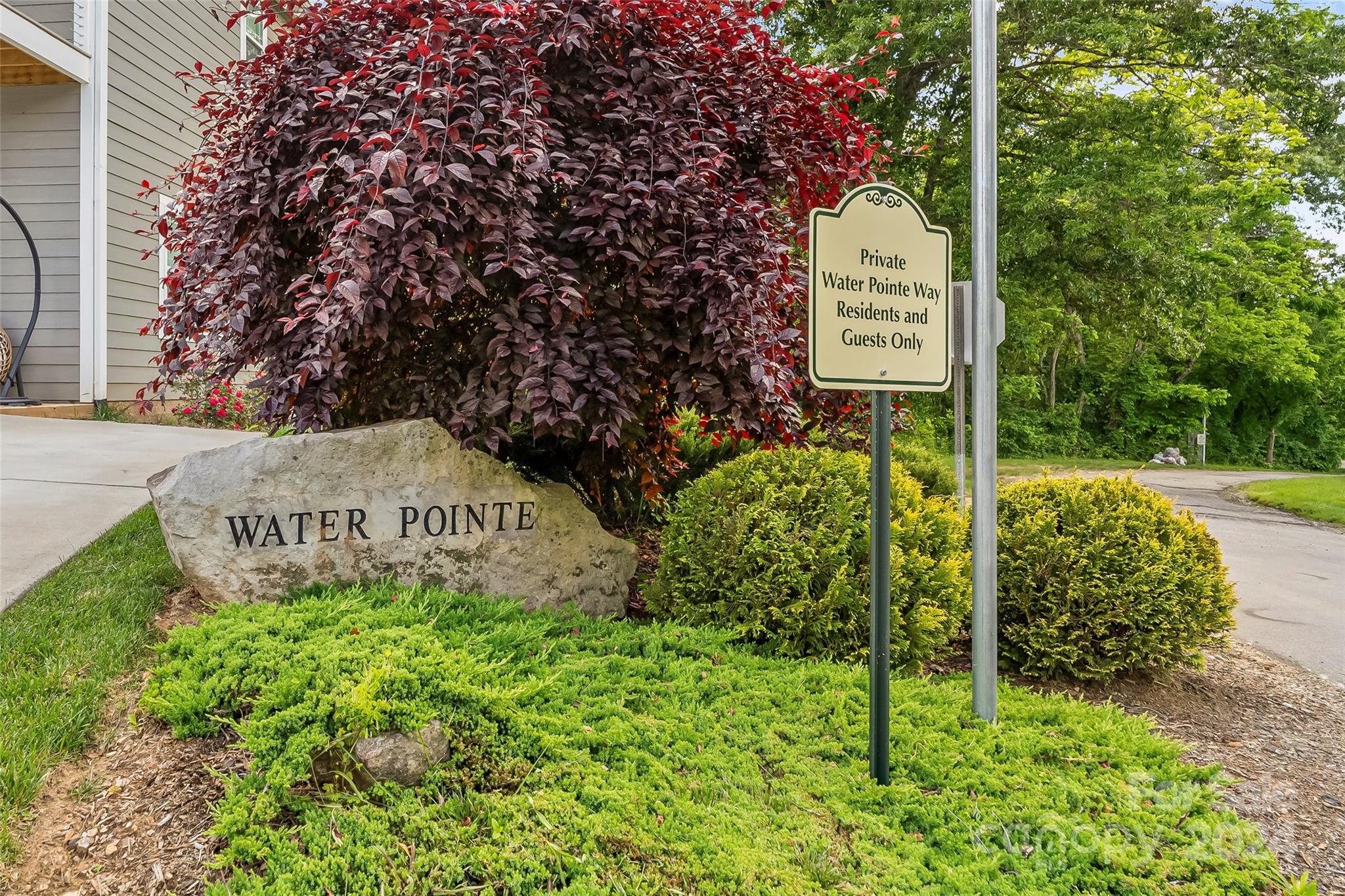 27 Water Pointe Way Weaverville NC 28787