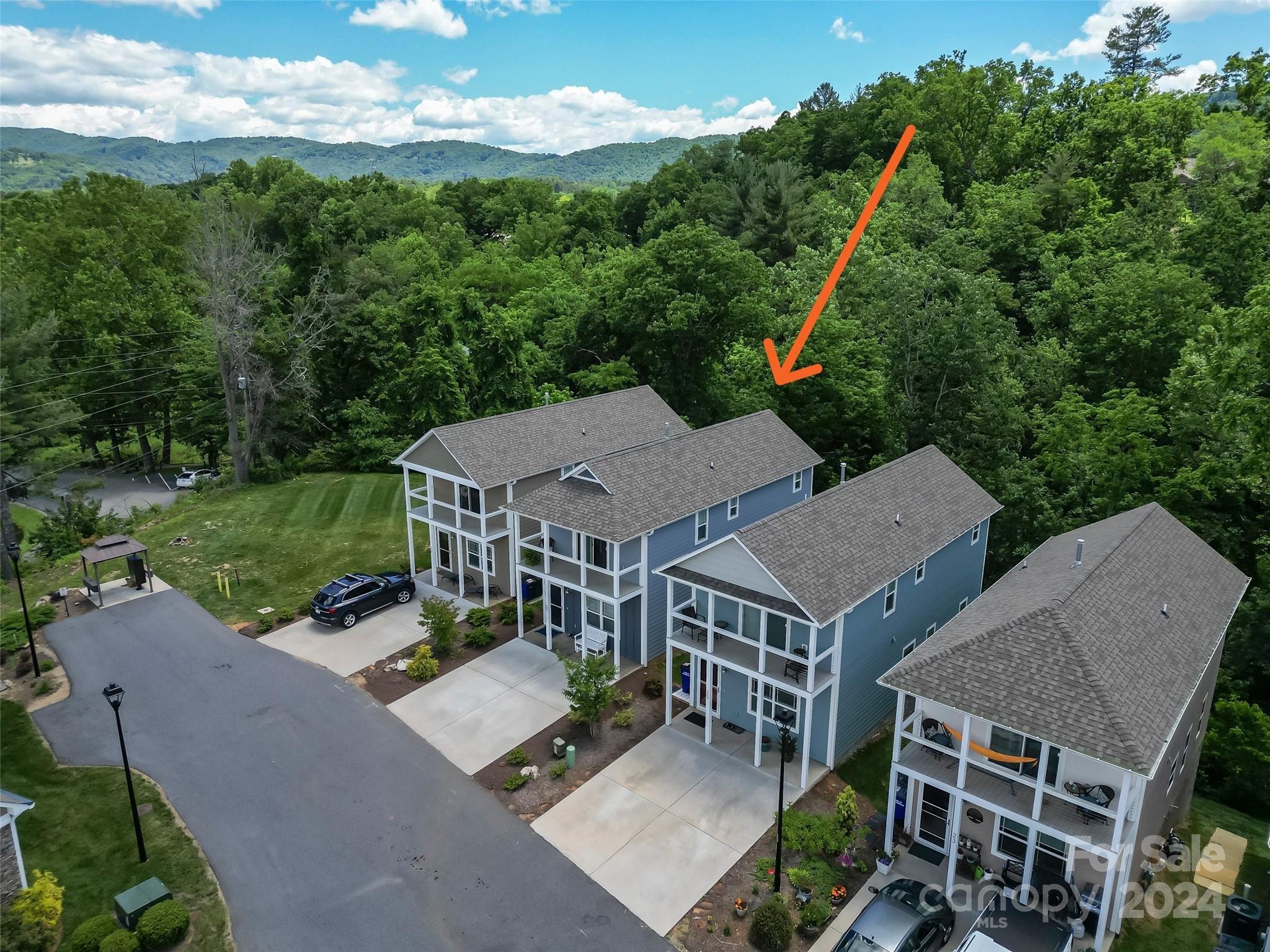 27 Water Pointe Way Weaverville NC 28787