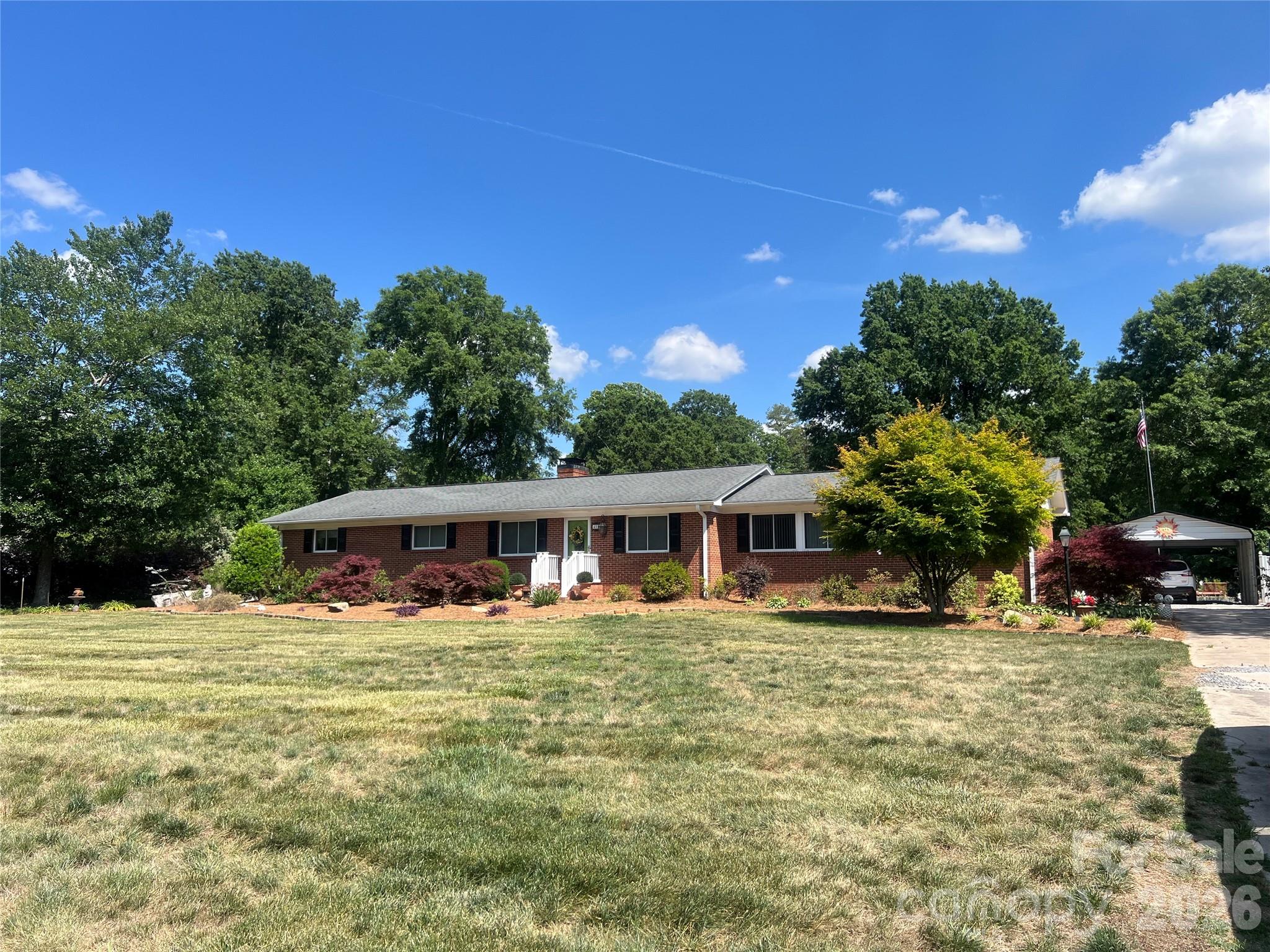 403 W Old Post Road Cherryville NC 28021