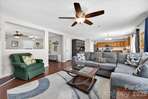 10611 Bedlington Road Charlotte NC 28278