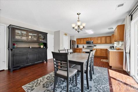 10611 Bedlington Road Charlotte NC 28278