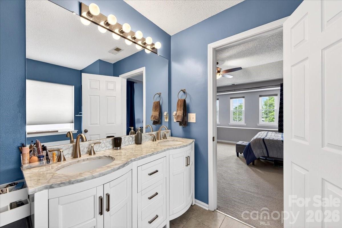 10611 Bedlington Road Charlotte NC 28278