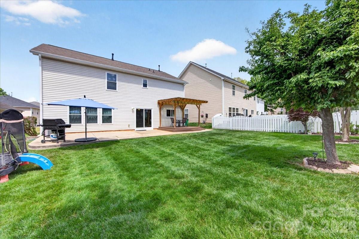 10611 Bedlington Road Charlotte NC 28278