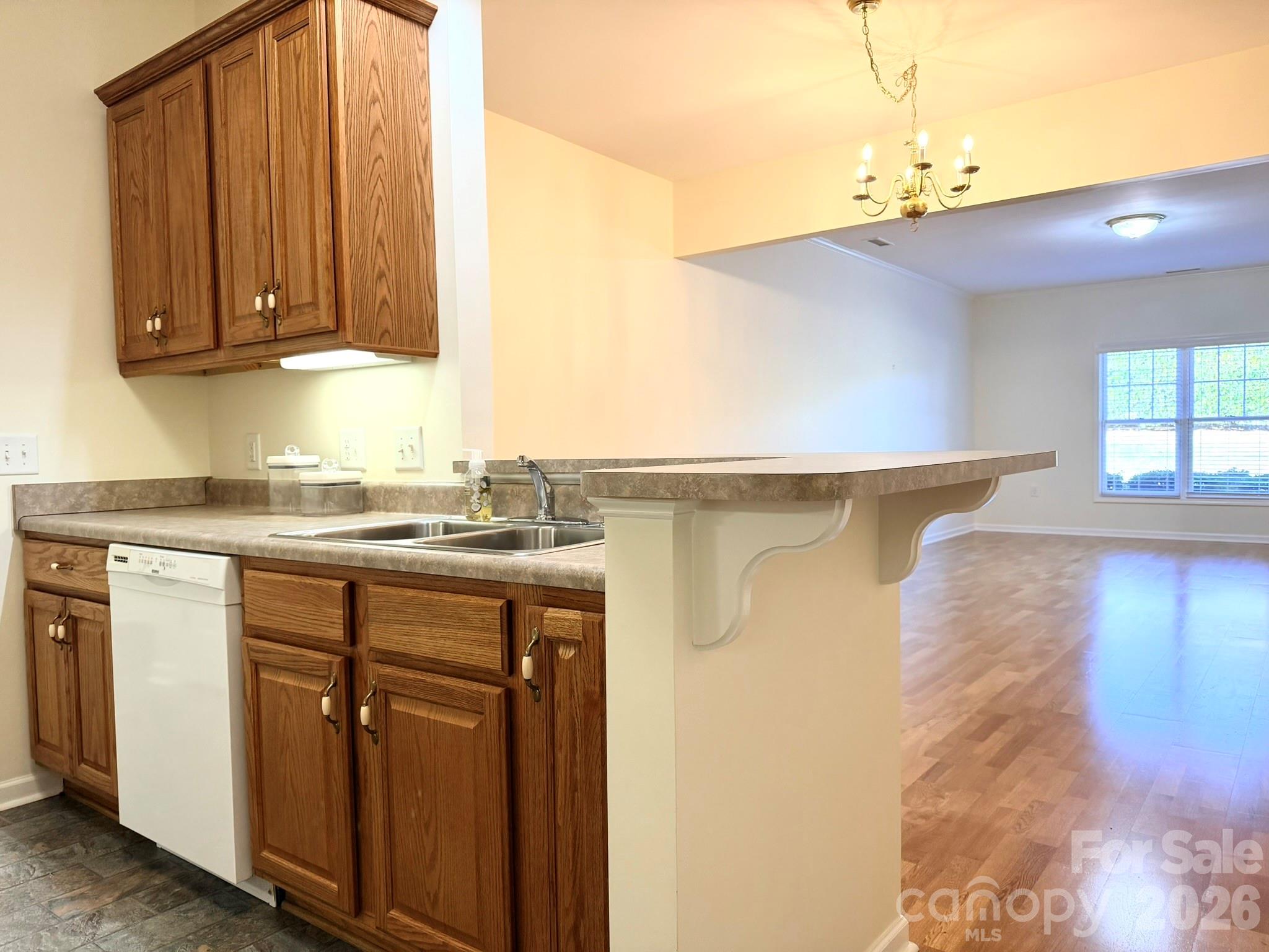 471 26th Avenue NE Hickory NC 28601