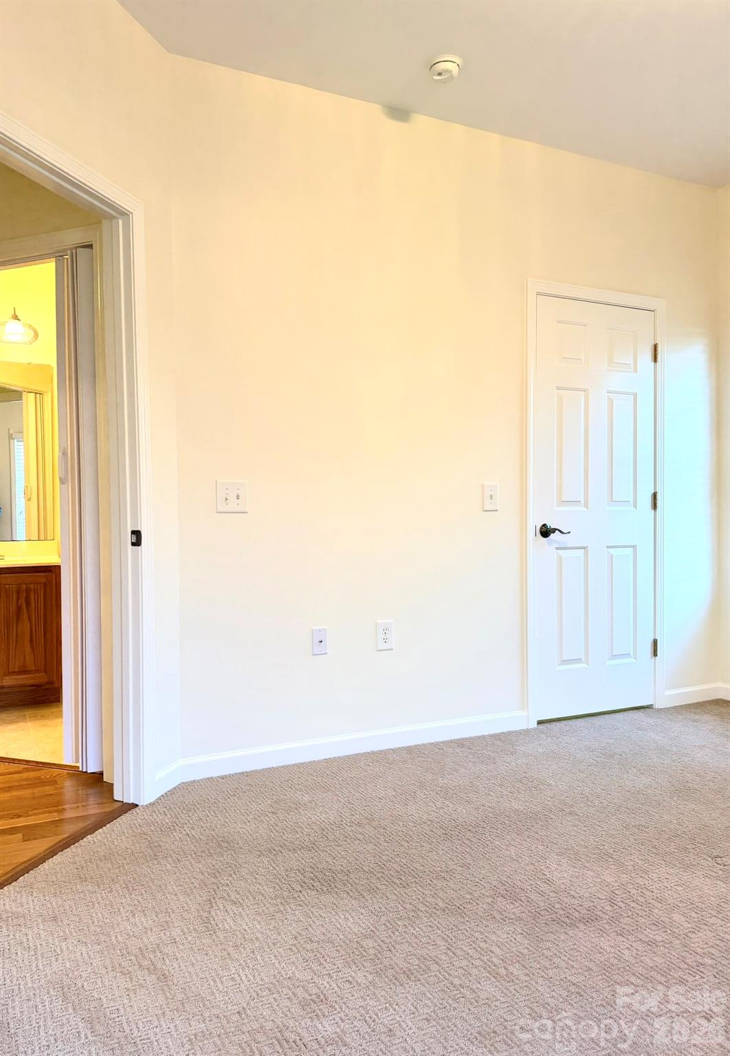 471 26th Avenue NE Hickory NC 28601