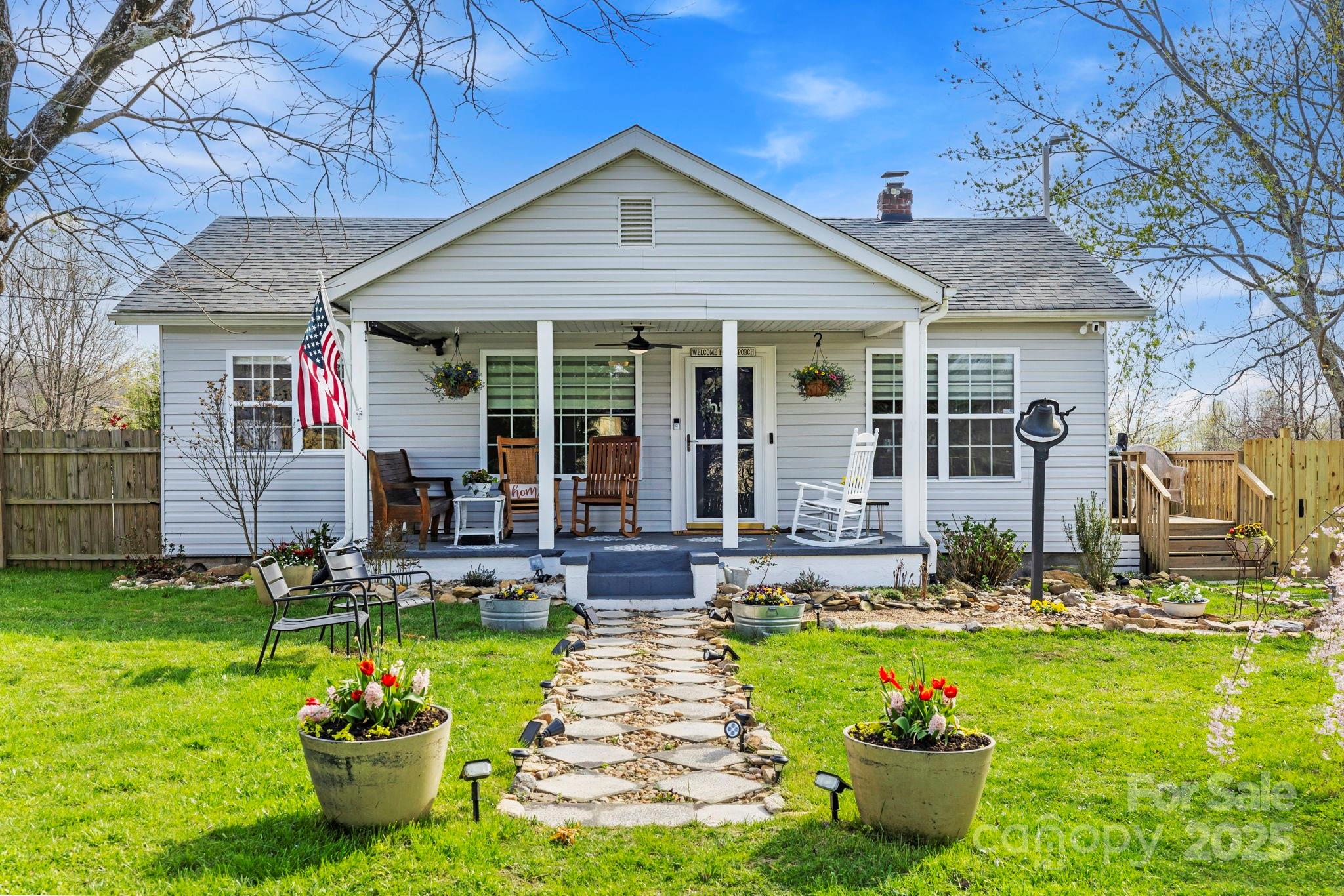 2024 Gilliam Mountain Road Hendersonville NC 28792