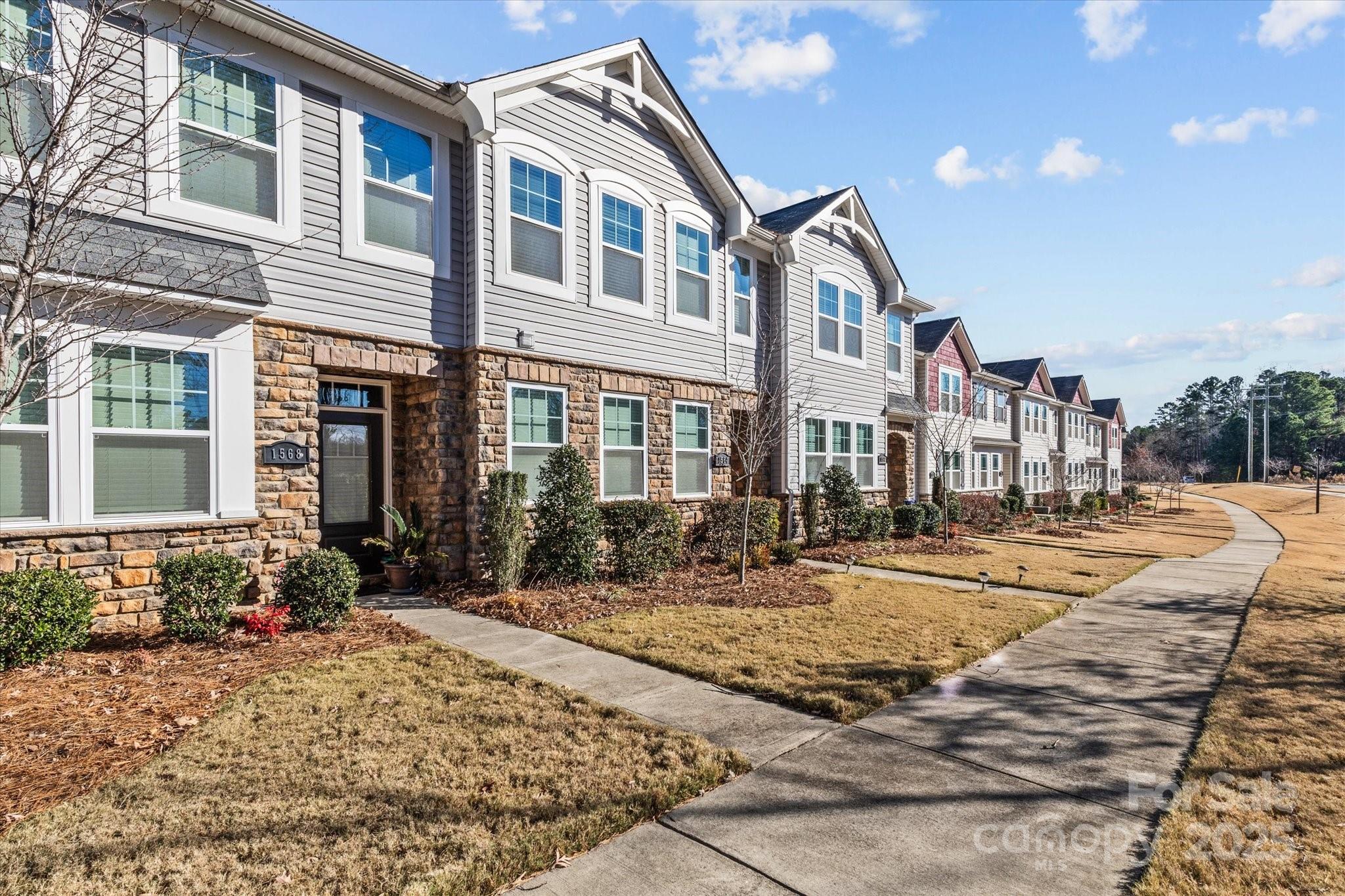 1564 Galloway Road Charlotte NC 28262