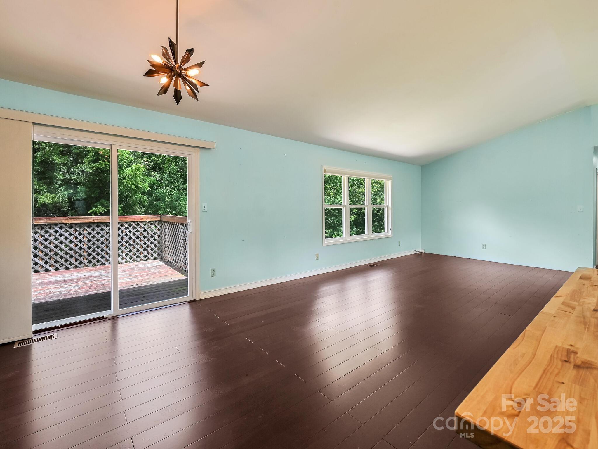 14 Spring Lake Drive Fletcher NC 28732