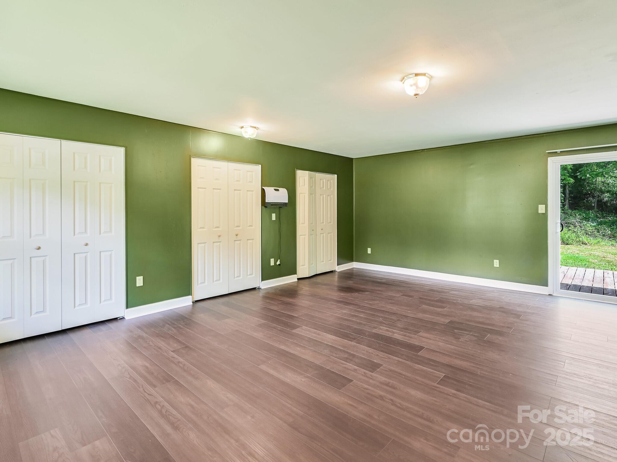 14 Spring Lake Drive Fletcher NC 28732