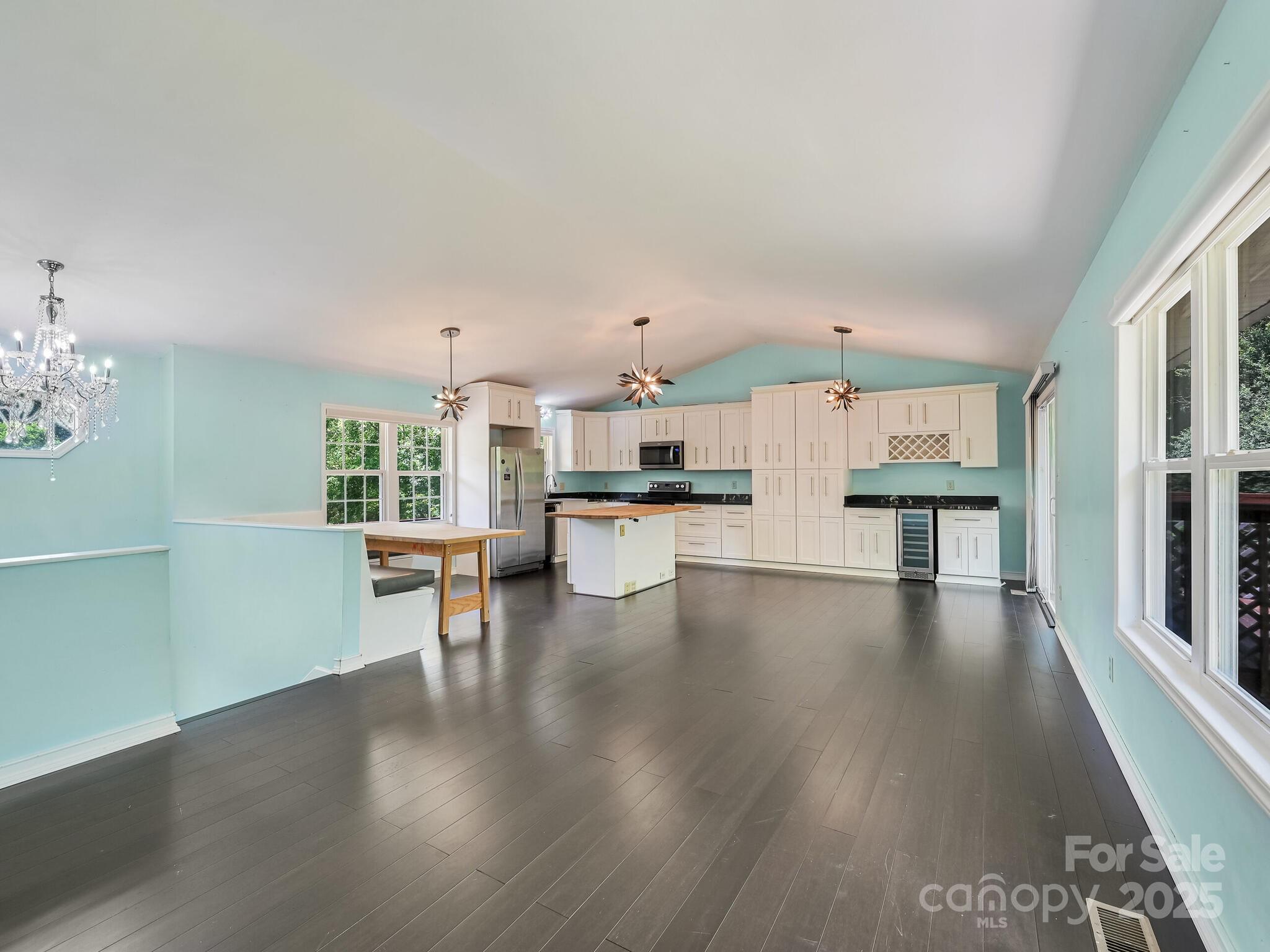 14 Spring Lake Drive Fletcher NC 28732