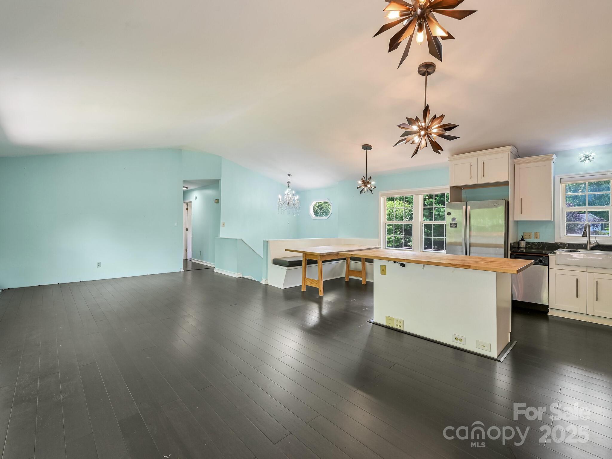 14 Spring Lake Drive Fletcher NC 28732