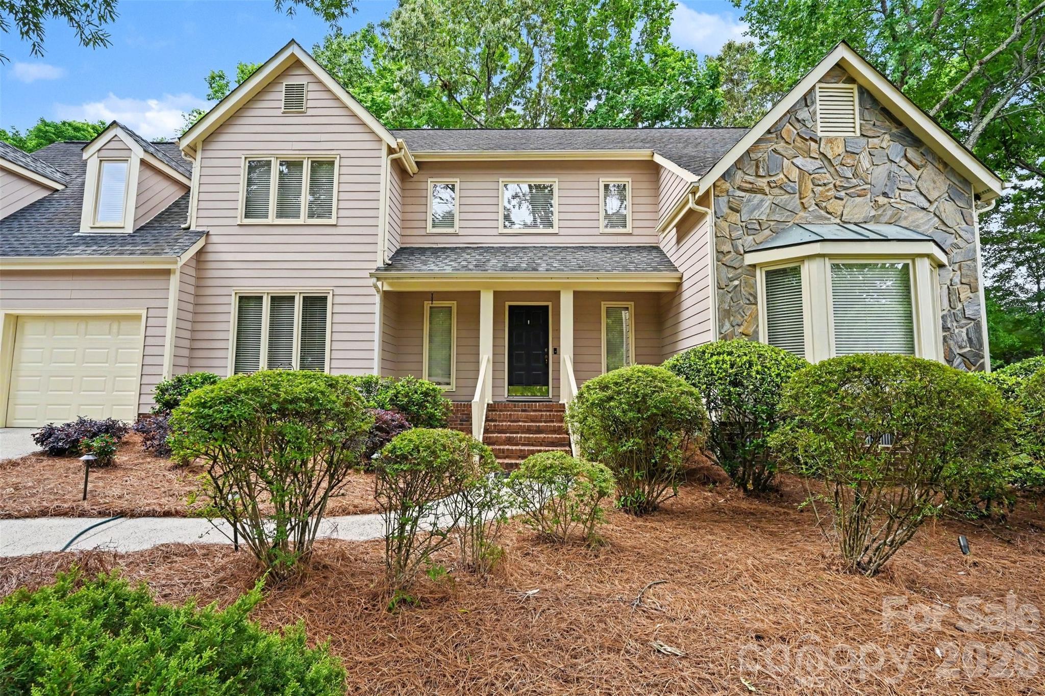 212 Rose Arbor Lane Matthews NC 28105