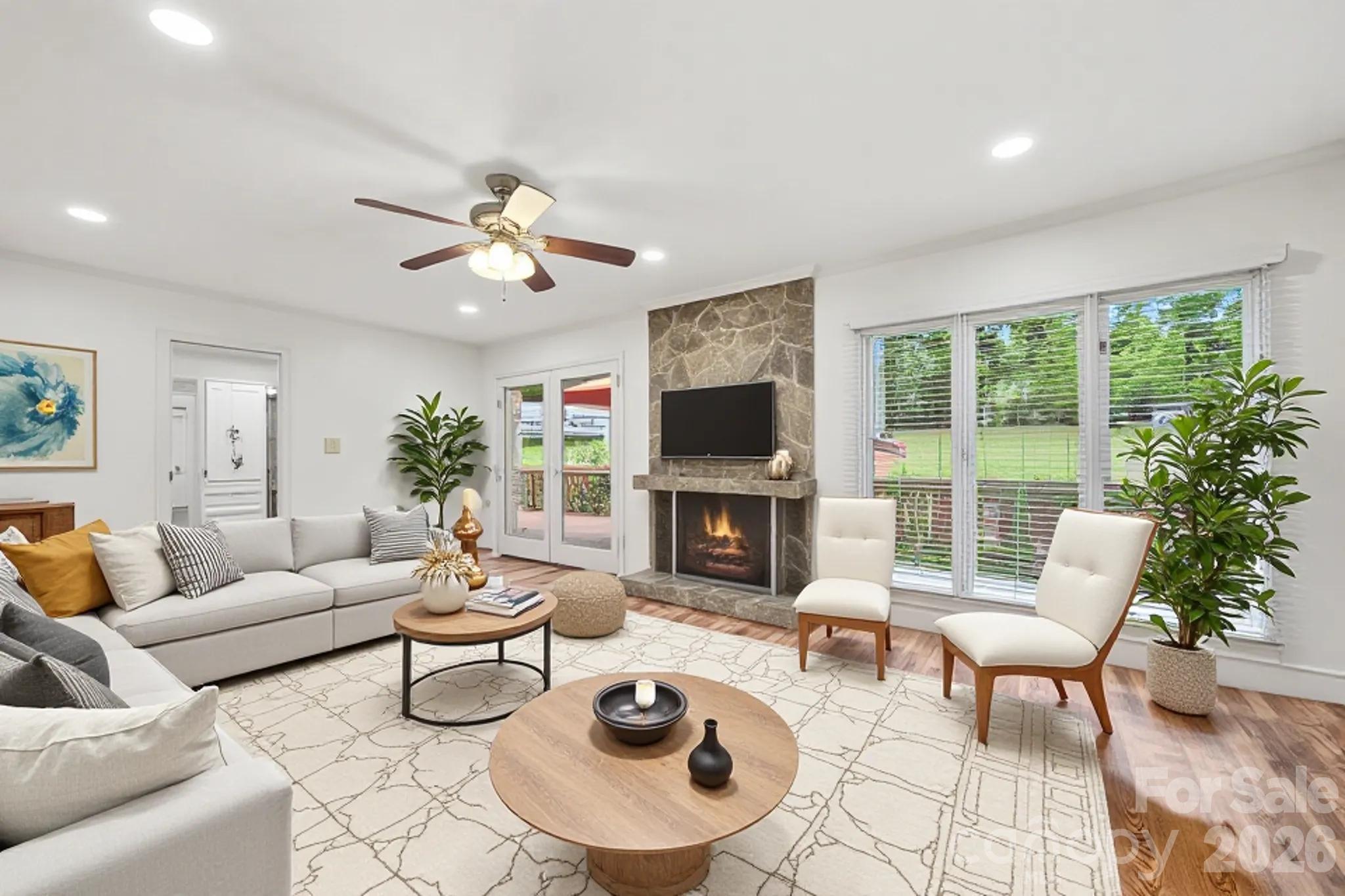 212 Rose Arbor Lane Matthews NC 28105
