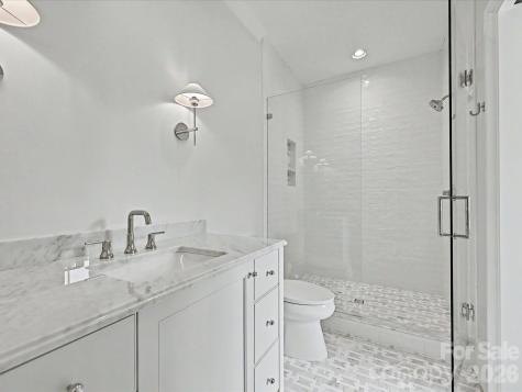 3701 Pelham Lane Charlotte NC 28211